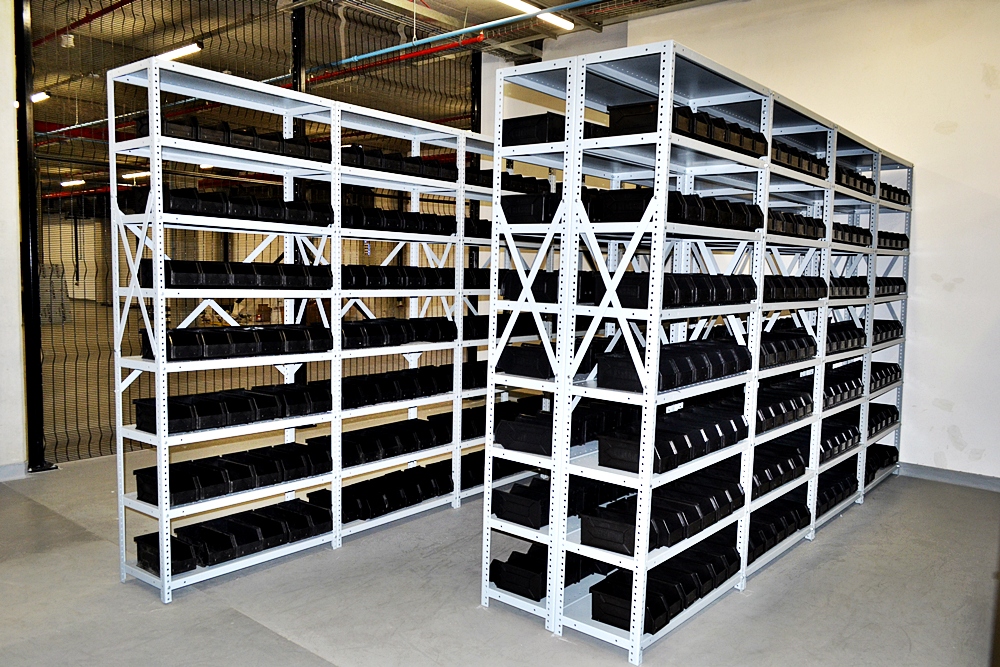 Bolted Shelving thumbnail 2