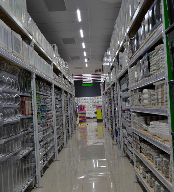 Gondola Shelving - Image 1