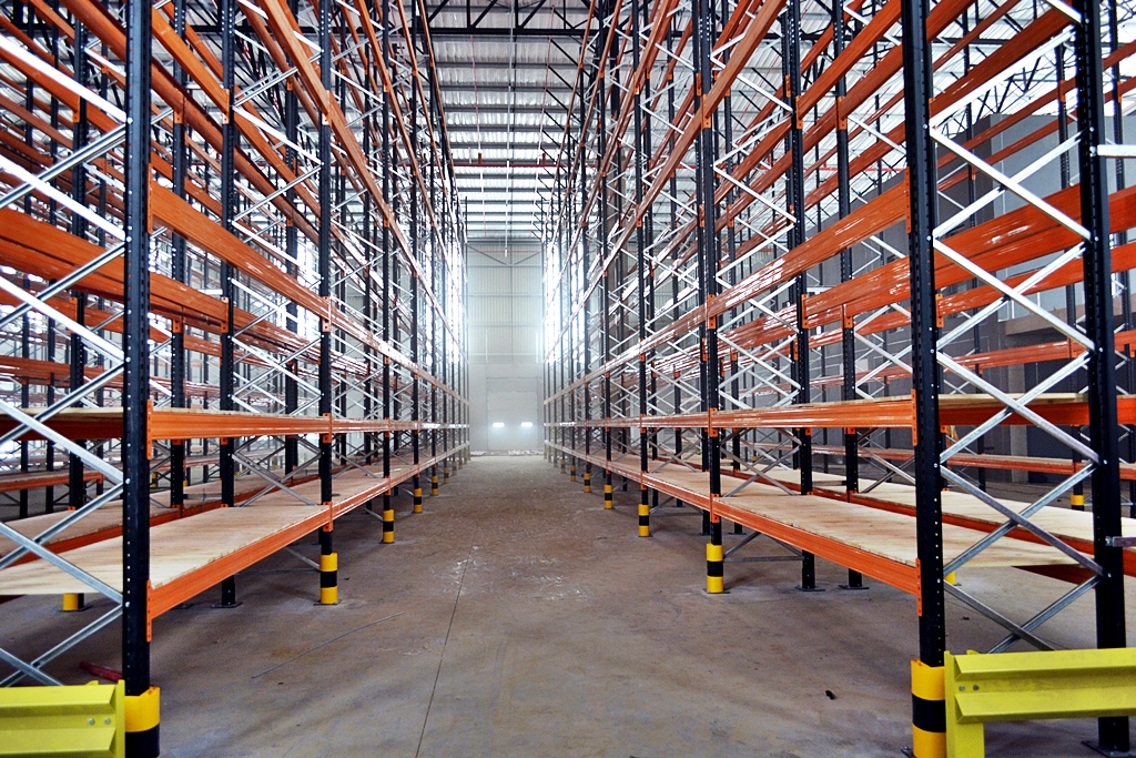 VNA Racking (Very Narrow Aisle) thumbnail 2