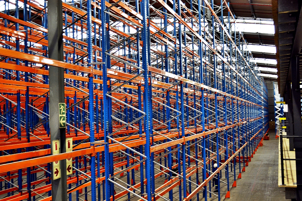 VNA Racking (Very Narrow Aisle) thumbnail 7